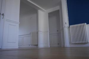 RENOVATION PARQUET MASSIF CAEN PONCAGE ET VITRIFICATION