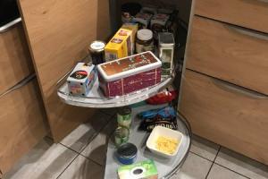 CUISINE MÉLAMINÉ AVEC DÉCOR BOIS CHÊNE ET POSE D'UNE VERRIÈRE
