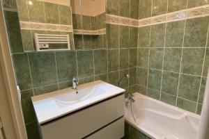 RÉAMÉNAGEMENT D'UN ESPACE DE VIE DANS UN APPARTEMENT DE CAEN