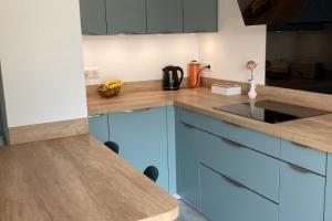 Nouvelle réalisation par LARO, entreprise de rénovation d’intérieur et cuisiniste à Caen