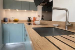 Nouvelle réalisation par LARO, entreprise de rénovation d’intérieur et cuisiniste à Caen