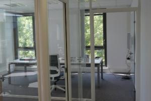 CLOISONS MODULAIRES ALUMINIUM PAR LARO AMENAGEMENT D'INTERIEUR