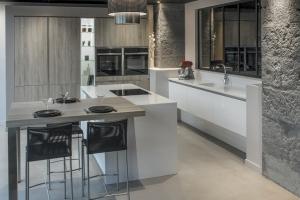 TROUVEZ LA CUISINE QUI VOUS CORRESPOND AVEC  LARO AMÉNAGEMENT D'INTÉRIEUR