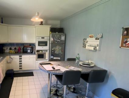 Réalisation par LARO, entreprise de rénovation d’intérieur et cuisiniste à Caen