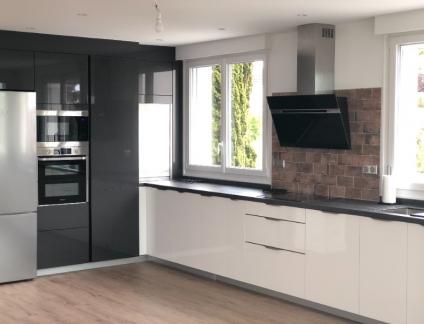 RÉALISATION D'UNE CUISINE SUR MESURES DANS CAEN PAR LARO AMÉNAGEMENT D'INTÉRIEUR