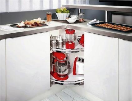 ÉLÉMENTS BAS D'ANGLE DANS VOTRE CUISINE AVEC LARO AMÉNAGEMENT D’INTÉRIEUR