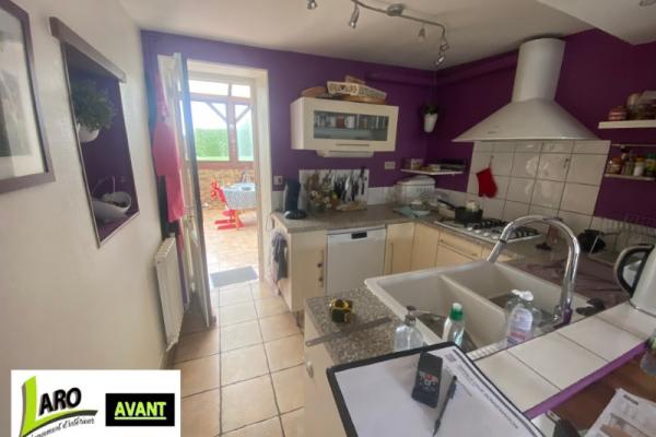 Nouvelle réalisation par LARO, entreprise de rénovation d’intérieur et cuisiniste à Caen