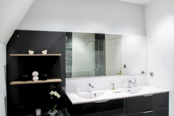 MEUBLE DE SALLE DE BAIN FUTURA MÉDIUM VERNIS BRILLANT GRIS GRAPHITE MÉTALLISÉ
