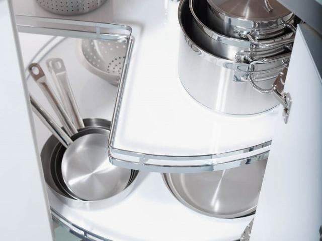 ÉLÉMENTS BAS D'ANGLE DANS VOTRE CUISINE AVEC LARO AMÉNAGEMENT D’INTÉRIEUR