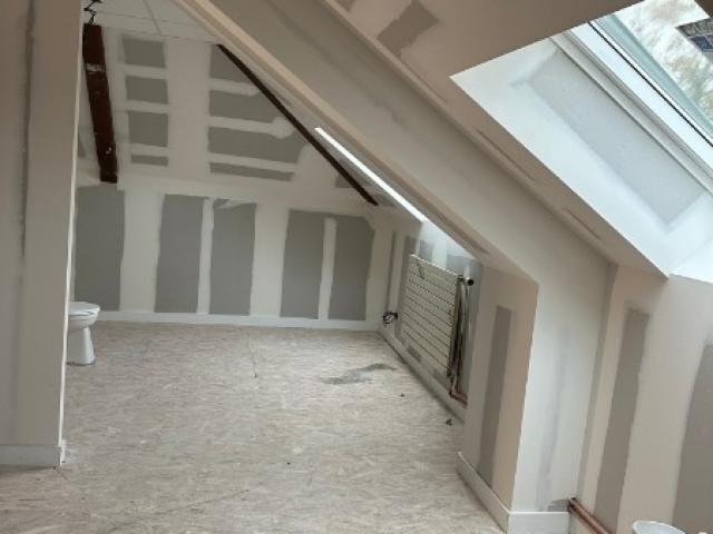 Rénovation d'un batiment par Laro Aménagement d'intérieur