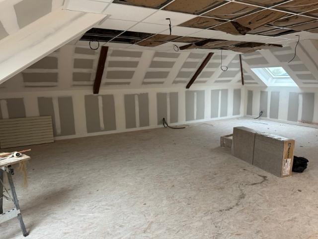 Rénovation d'un batiment par Laro Aménagement d'intérieur