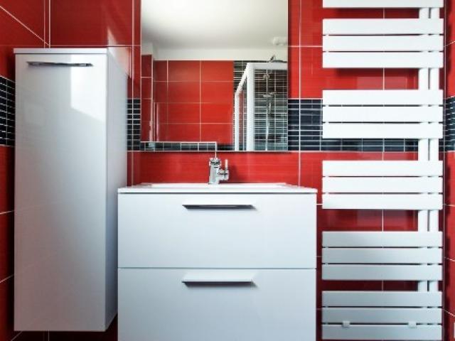 MEUBLE DE SALLE DE BAIN ANTARA MÉLAMINÉ BRILLANT BLANC / NOIR