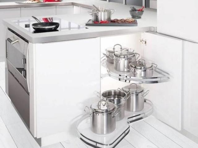 ÉLÉMENTS BAS D'ANGLE DANS VOTRE CUISINE AVEC LARO AMÉNAGEMENT D’INTÉRIEUR