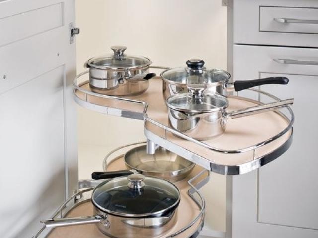 ÉLÉMENTS BAS D'ANGLE DANS VOTRE CUISINE AVEC LARO AMÉNAGEMENT D’INTÉRIEUR