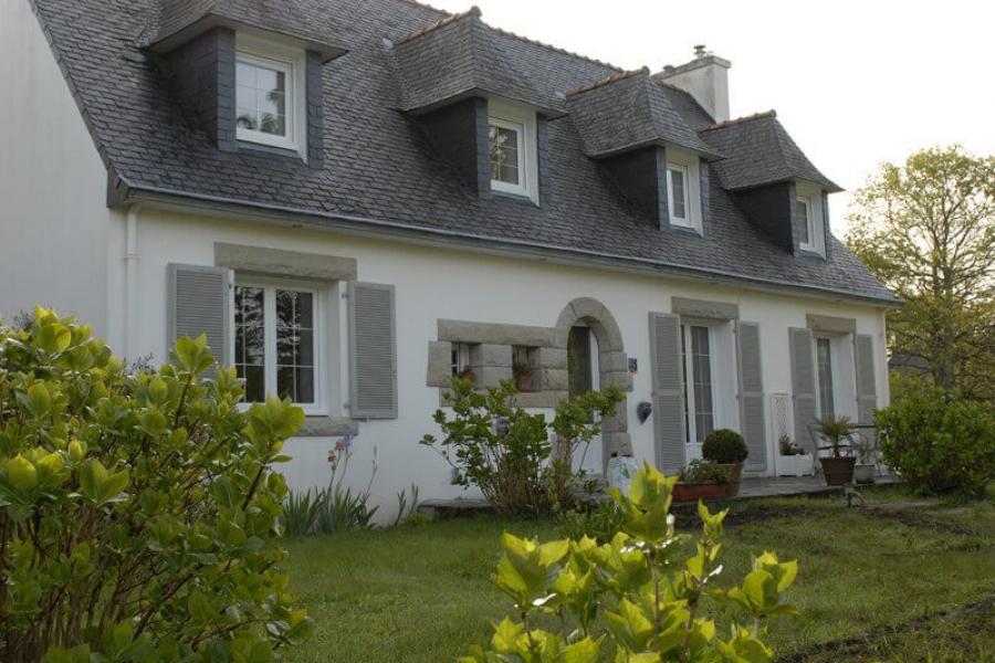 LES VOLET BATTANTS SOLABAIE SUR MESURE AVEC LARO AMÉNAGEMENT D'INTÉRIEUR