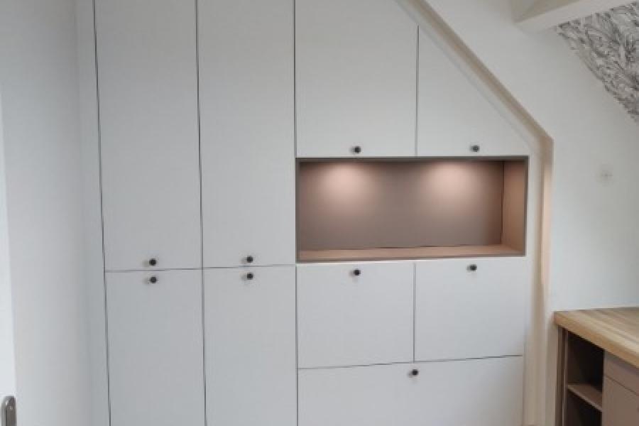 AMENAGEMENT DE BUREAU CHEZ UN PARTICULIER, TELETRAVAIL, FREELANCE, ENTREPRISE A DOMICILE