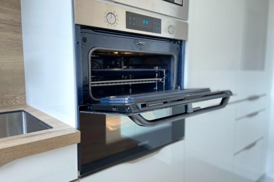AMÉNAGEMENT DE CUISINE SUR MESURES AVEC LARO AMÉNAGEMENT D'INTÉRIEUR