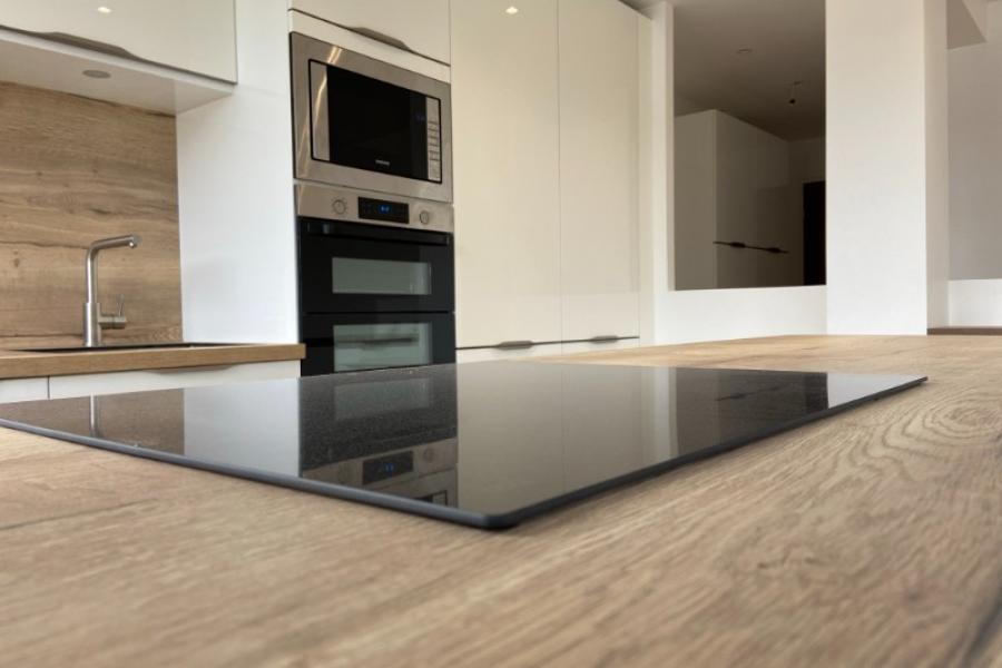 AMÉNAGEMENT DE CUISINE SUR MESURES AVEC LARO AMÉNAGEMENT D'INTÉRIEUR