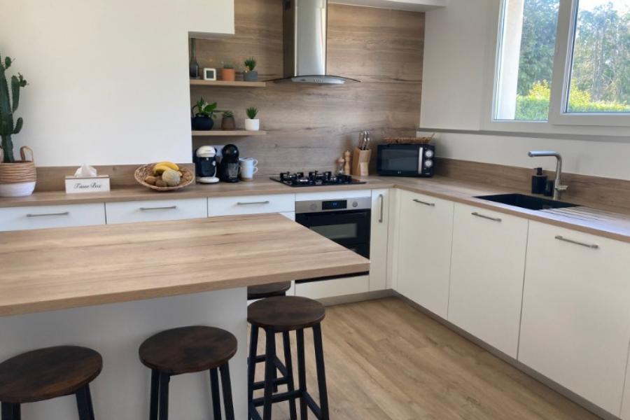 Nouvelle réalisation par LARO, entreprise de rénovation d’intérieur et cuisiniste à Caen