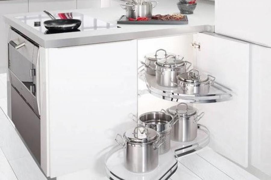 ÉLÉMENTS BAS D'ANGLE DANS VOTRE CUISINE AVEC LARO AMÉNAGEMENT D’INTÉRIEUR